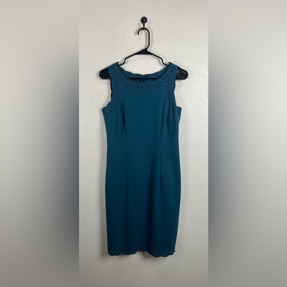 Talbots Women’s Teal Midi Dress Eyelet Accent Sleeveless Effortless Career Sz 2